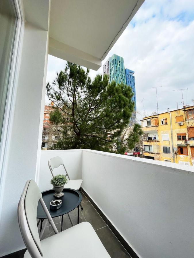 Aj Apartments, Hidden Gem In The Heart Of ติรานา ภายนอก รูปภาพ